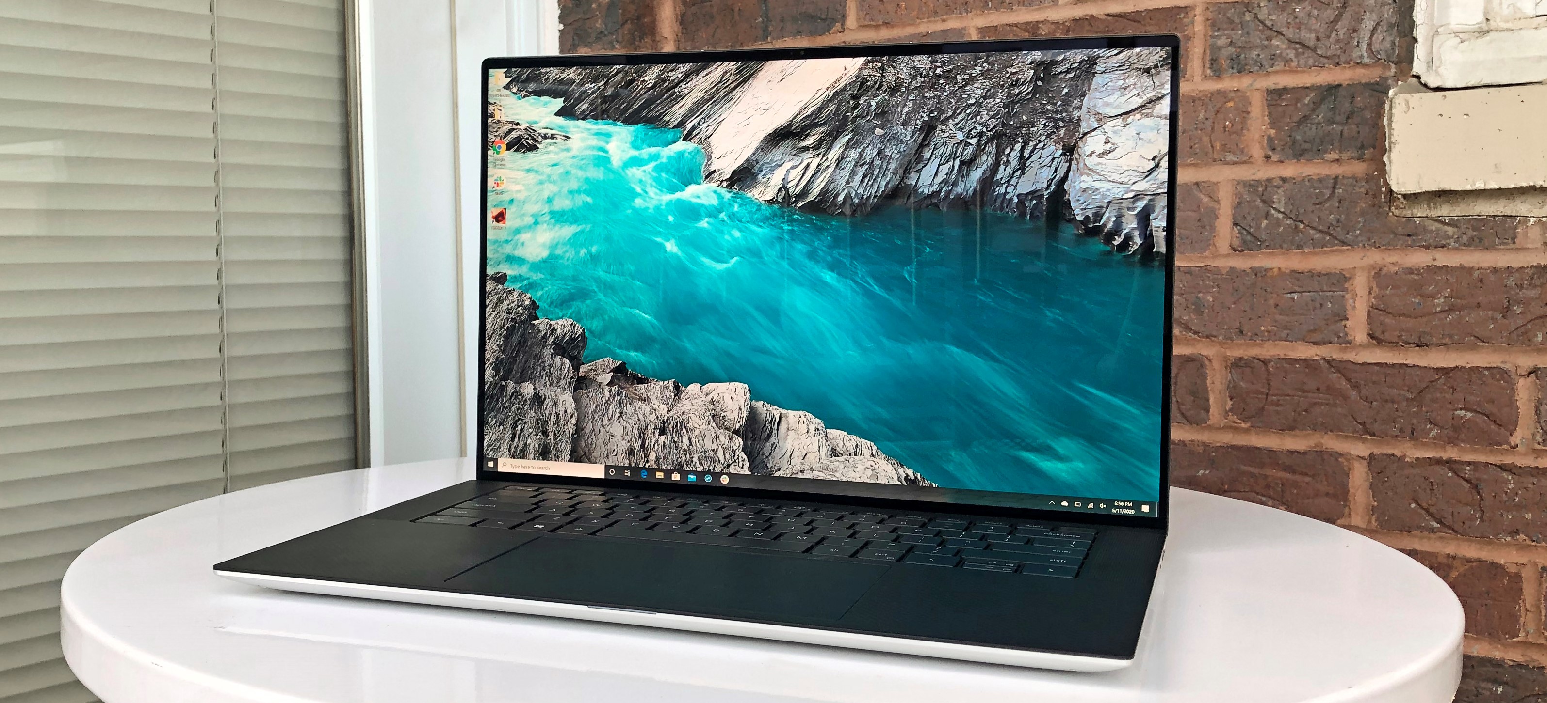 https://www.notebookcheck.net/Dell-XPS-15-9500-Core-i5-Review-Now-Even-More-Like-a-MacBook-Pro.html